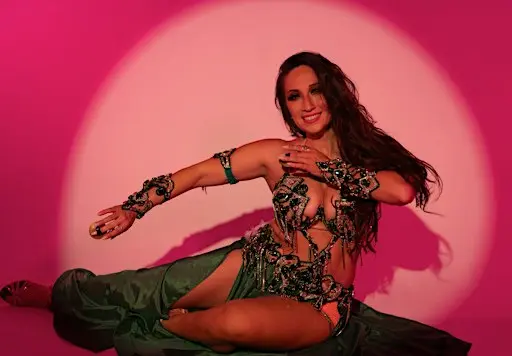 פוסטר של Juliana רקדנית בטן - הזמנה
